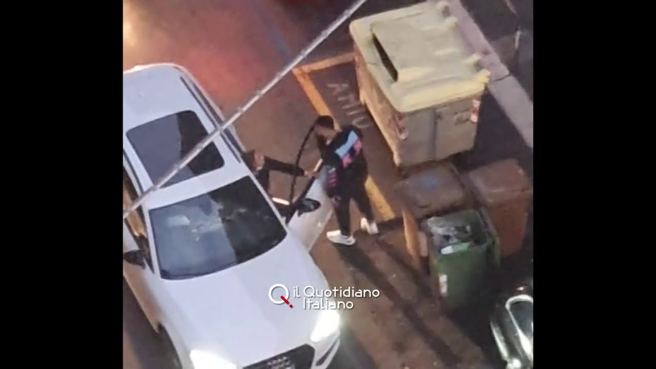 Bari, Silvio Sisto beccato in minchia parking. Ha torto marcio ma alza la voce: 