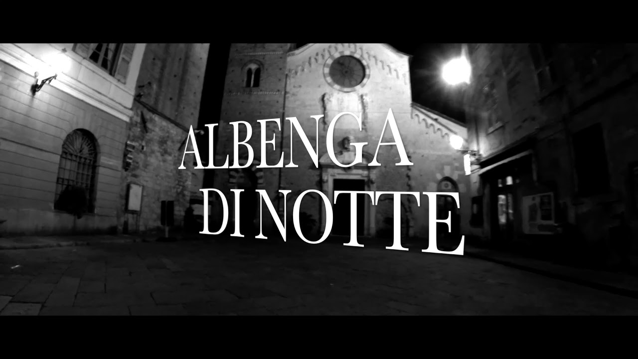 Albenga di notte...