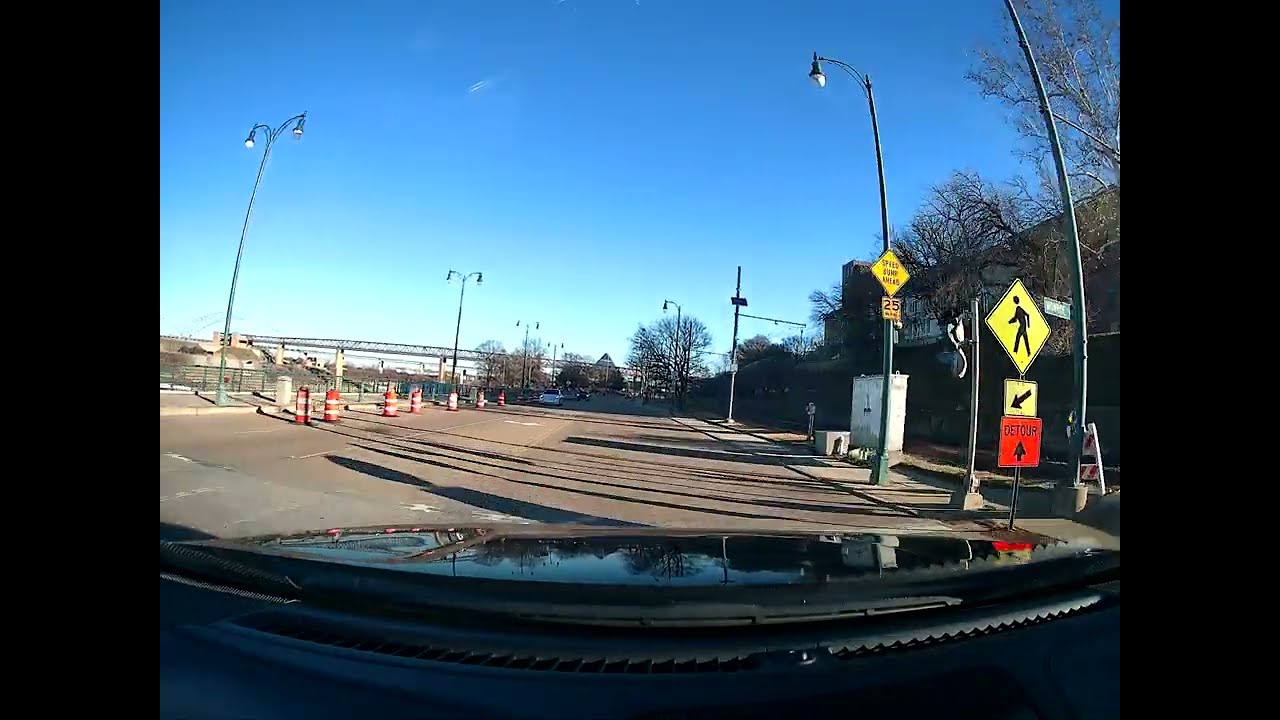 DOWNTOWN MEMPHIS DRIVE RIVERSIDE DR FRONT ST SECOND ST