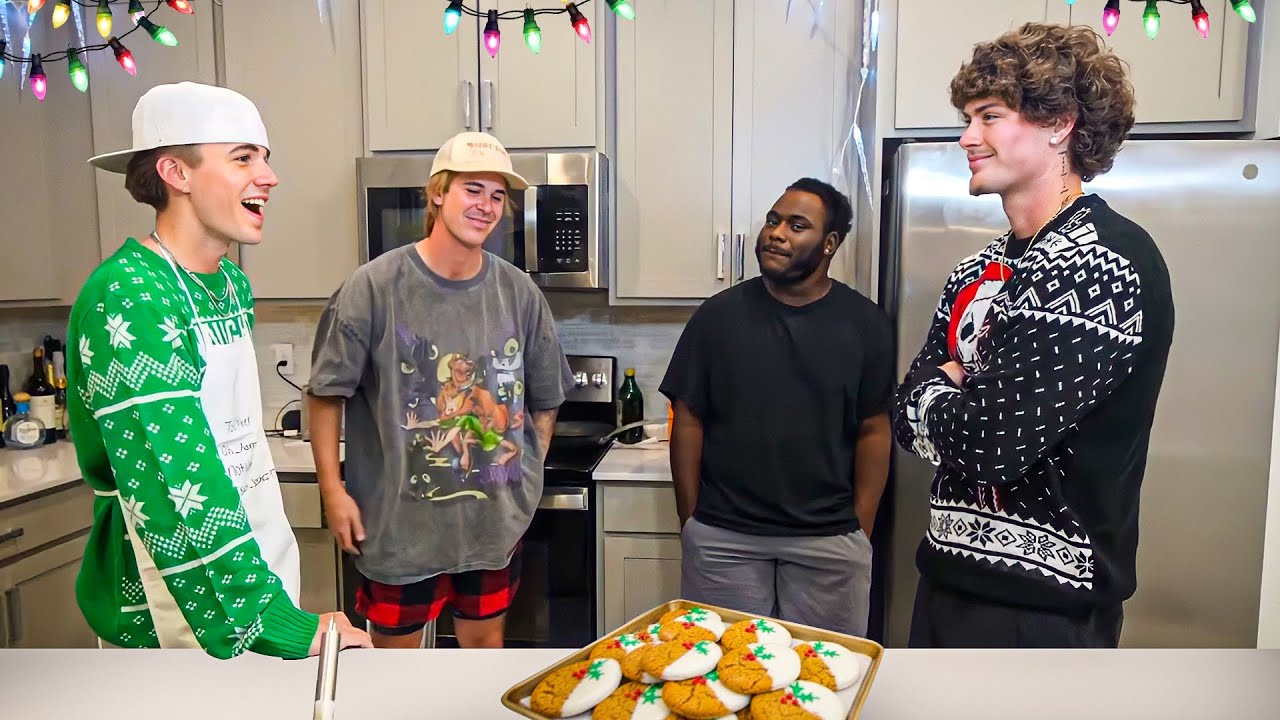 Making Christmas Themed Cookies For The Boys .. (gone wrong)