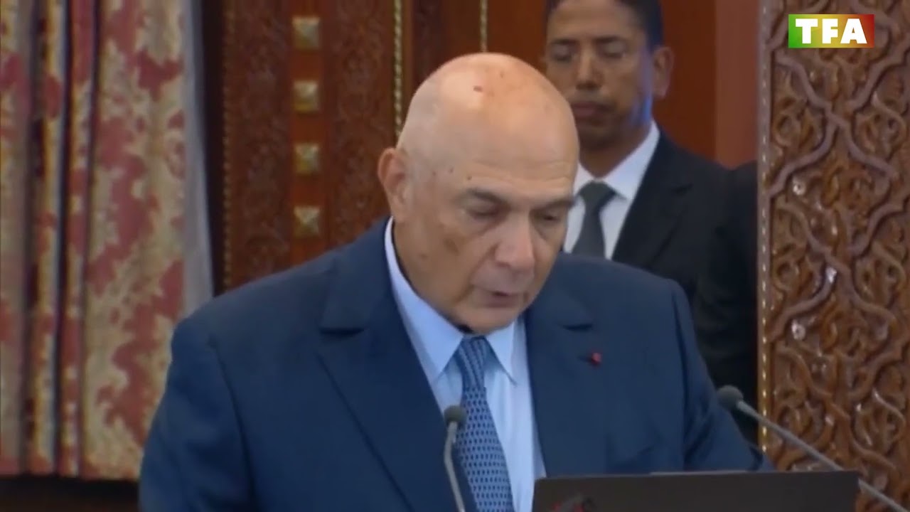 Le Roi pr&eacute;side la c&eacute;r&eacute;monie de pr&eacute;sentation du Programme d&rsquo;investissement vert du groupe OCP.