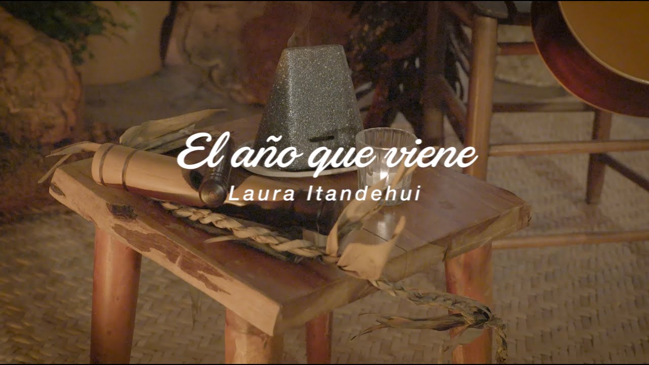 El año que viene (lyric video) - Laura Itandehui
