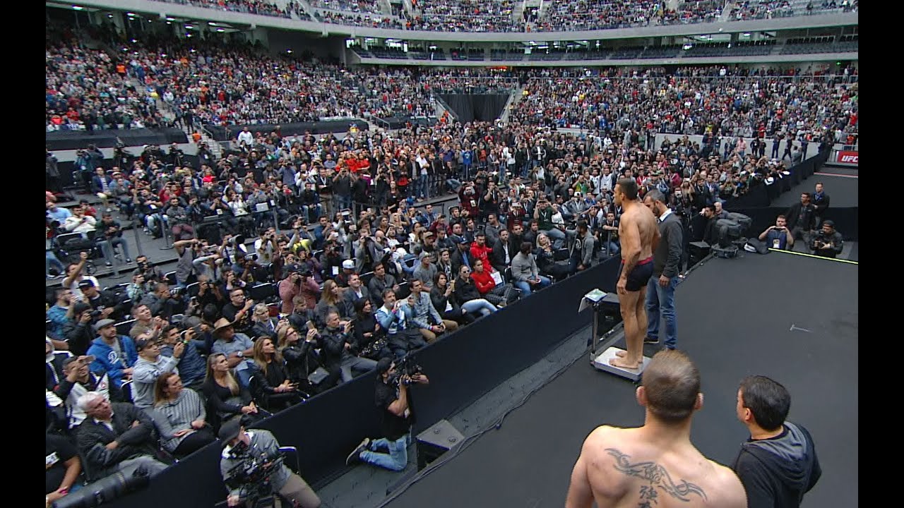 Melhores momentos da pesagem do UFC 198