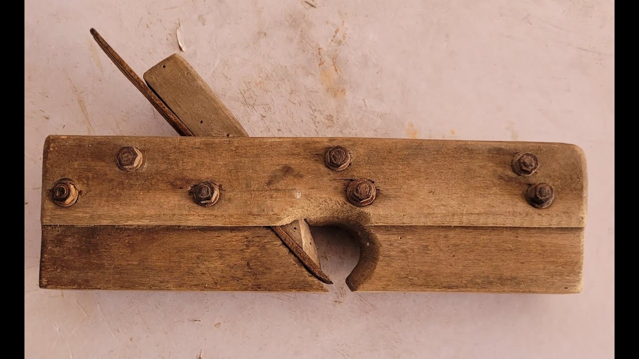 Restoration of old handmade woodworking plane