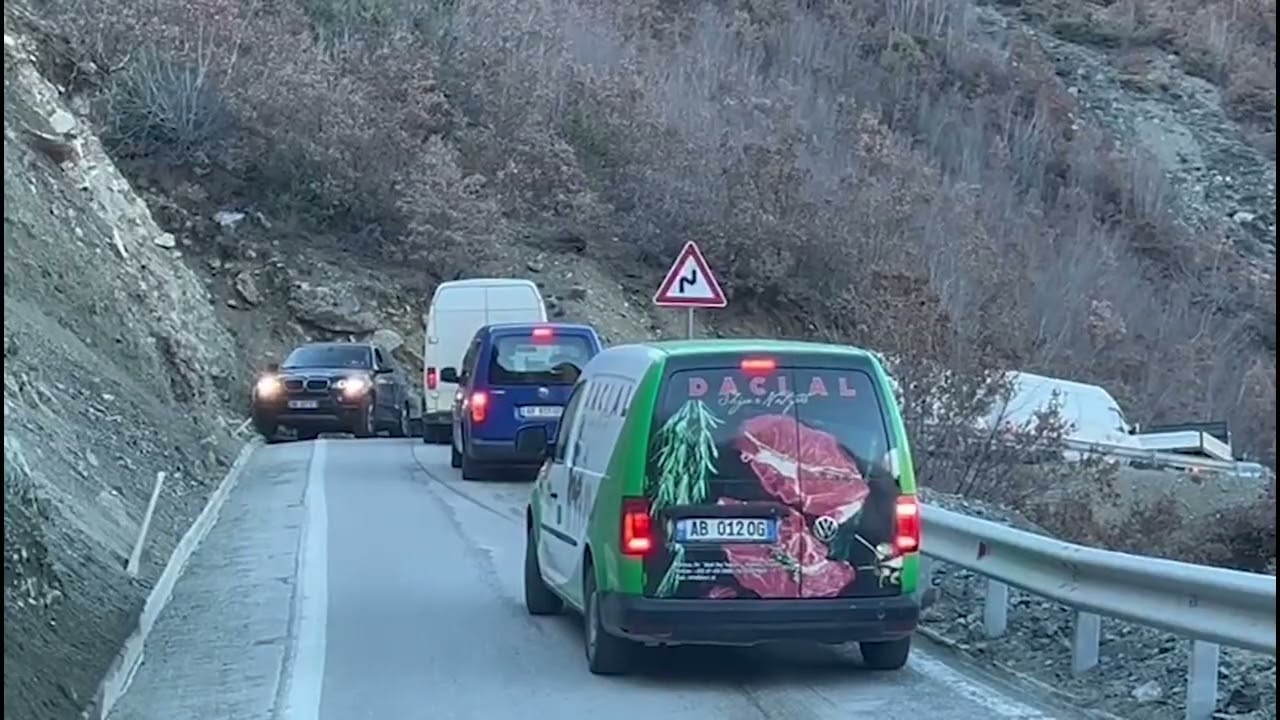 Tv Klan - Demontohet ura e dëmtuar në aksin Librazhd-Prrenjas