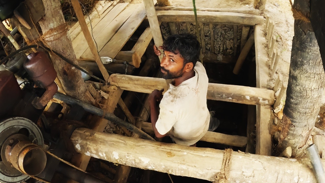Inside a Real Sapphire Mine in Sri Lanka - No Safety, No Oxygen