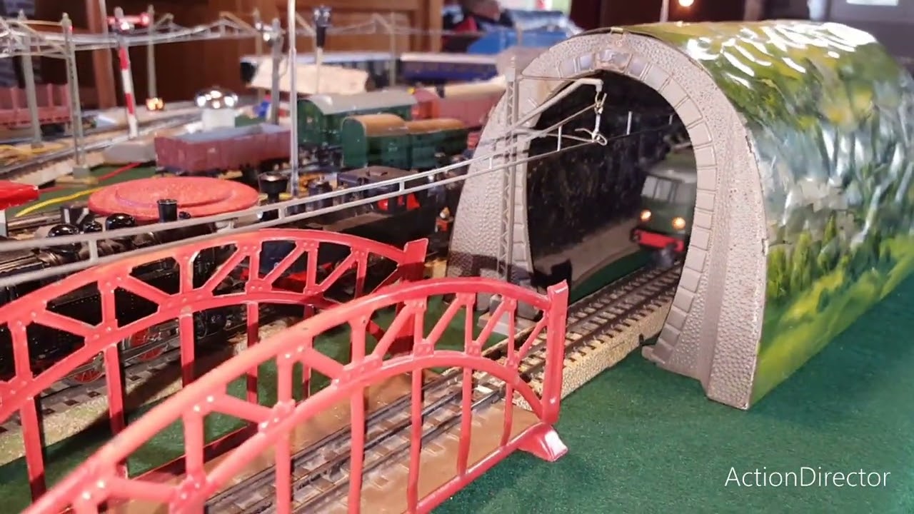 Histoire des trains Märklin 00/HO - Épisode #22 (voyage en Allemagne avec locomotives E 18 et E 41)