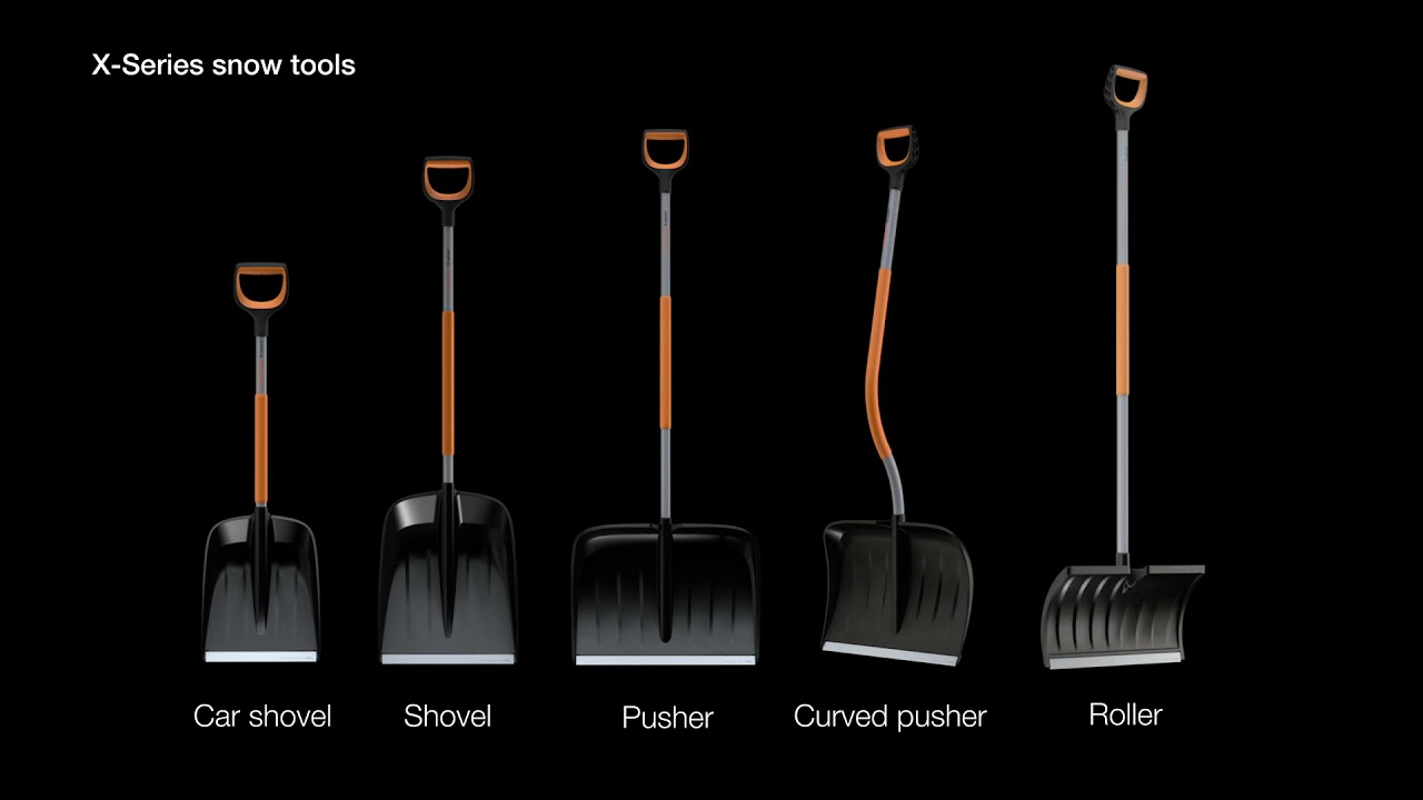 Лопата автомобильная Fiskars  для уборки снега