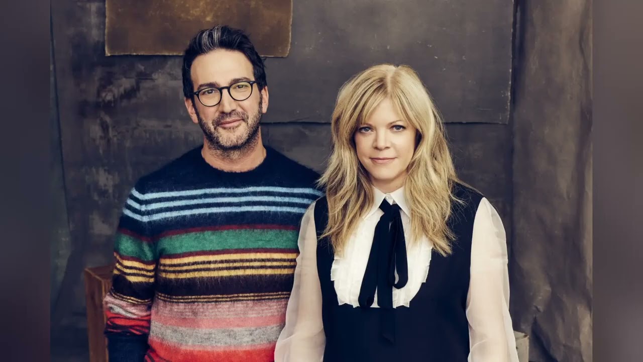 Josh Schwartz & Stephanie Savage Team Up with Amazon MGM Studios for Luxury Drama Series
