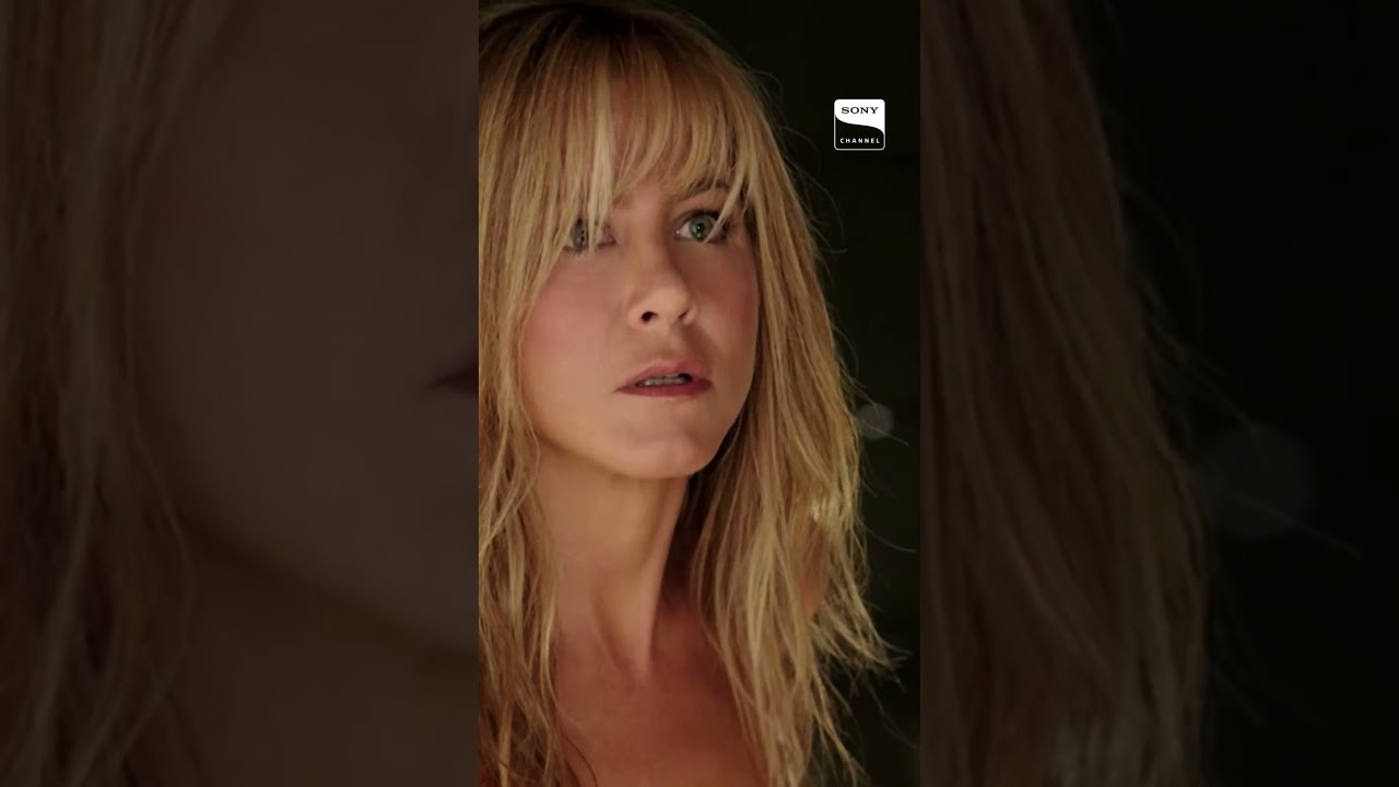 Jennifer Aniston hace un striptease en  &iquest;Qui&eacute;n *&$%! son los Miller?  | Sony Channel