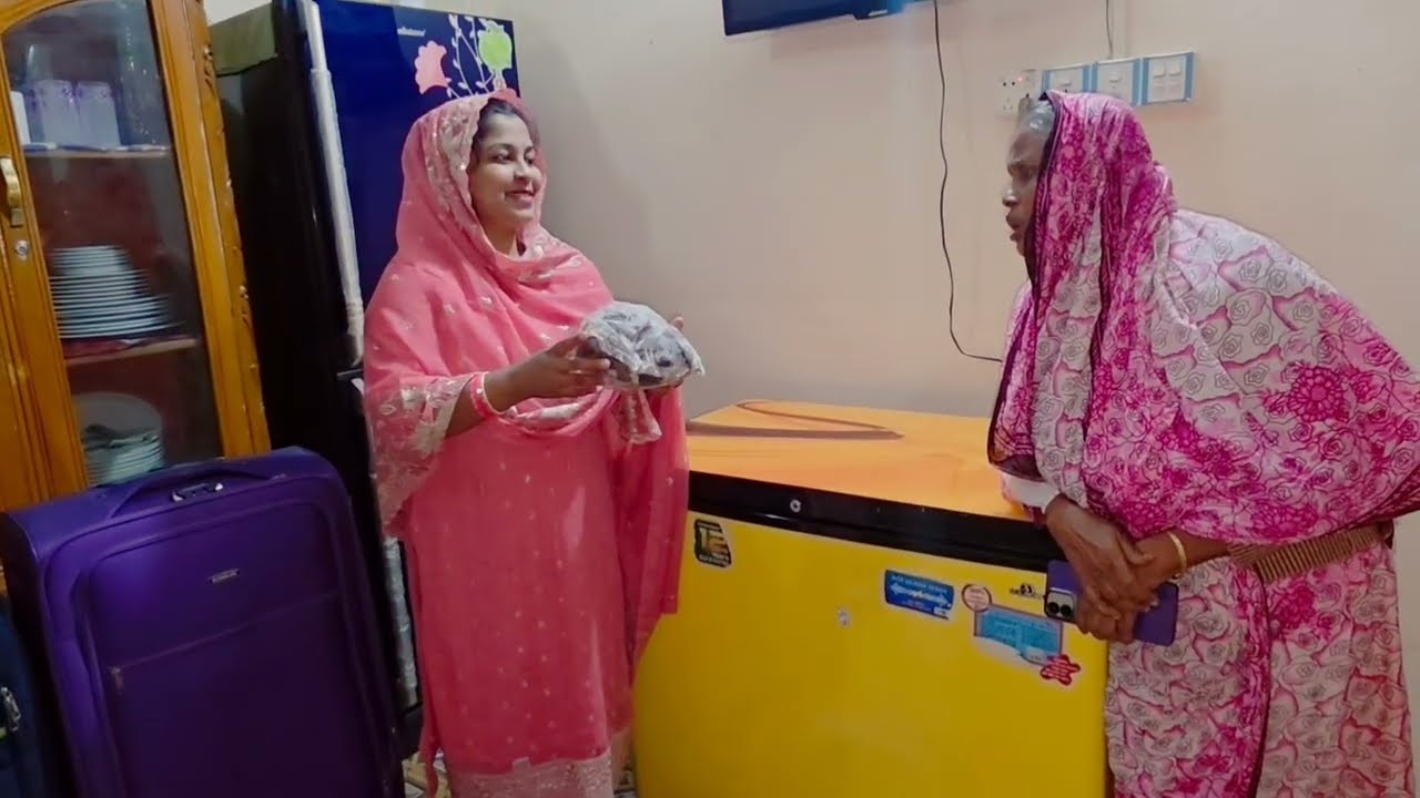 সৌদিতে যা যা নিয়ে যাচ্ছি শাশুড়িকে সাক্ষী রেখে সব লাগেজে ভরলাম! 🥰