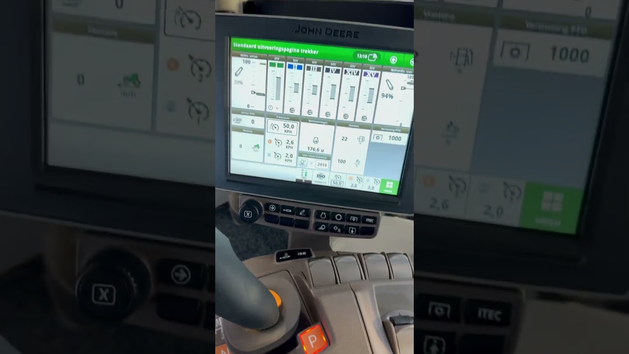 John Deere Generation 4 VS Generation 5 Display
