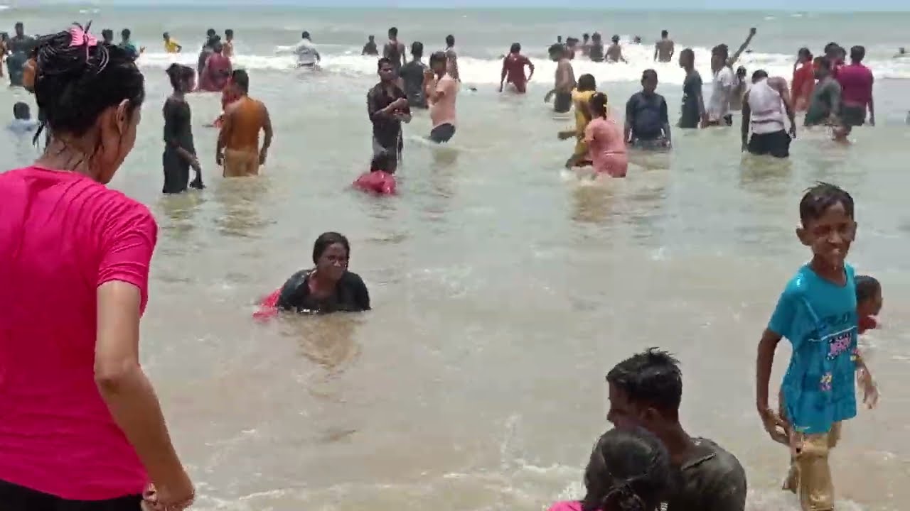 PURI SEA BEACH 🏖️ पर हुई मस्ती पार्ट 6 VID20230604114038