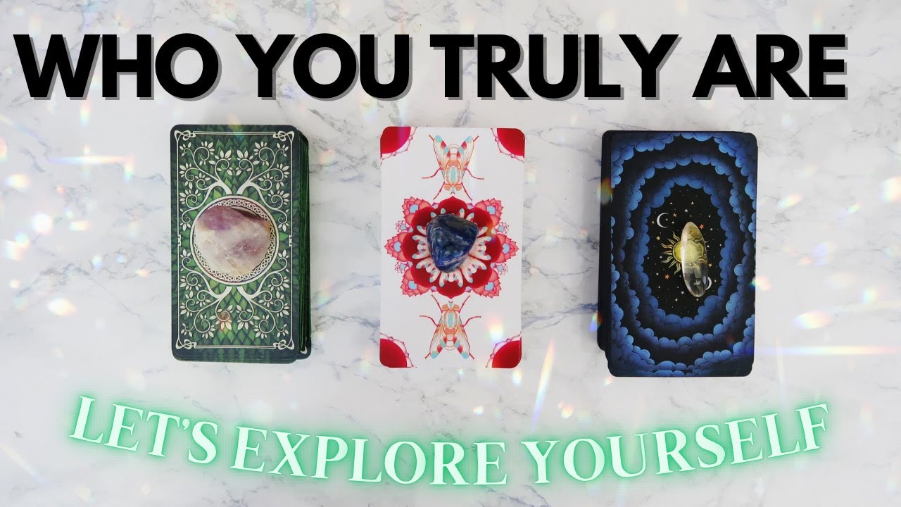 WHO are YOU really? (Your TRUE SELF) 👀 PICK A CARD 🌙Tarot Guidance🔮