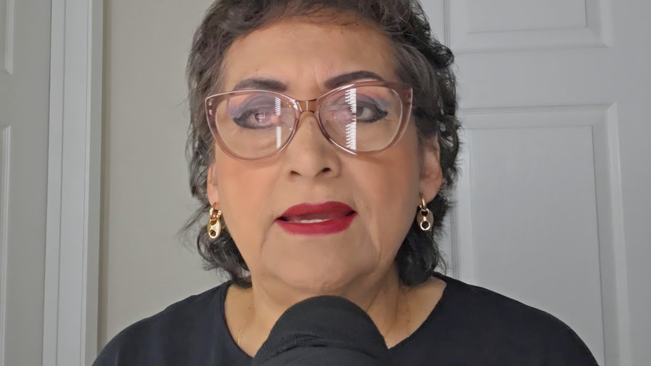 ASMR Contestando preguntas  y saludando!