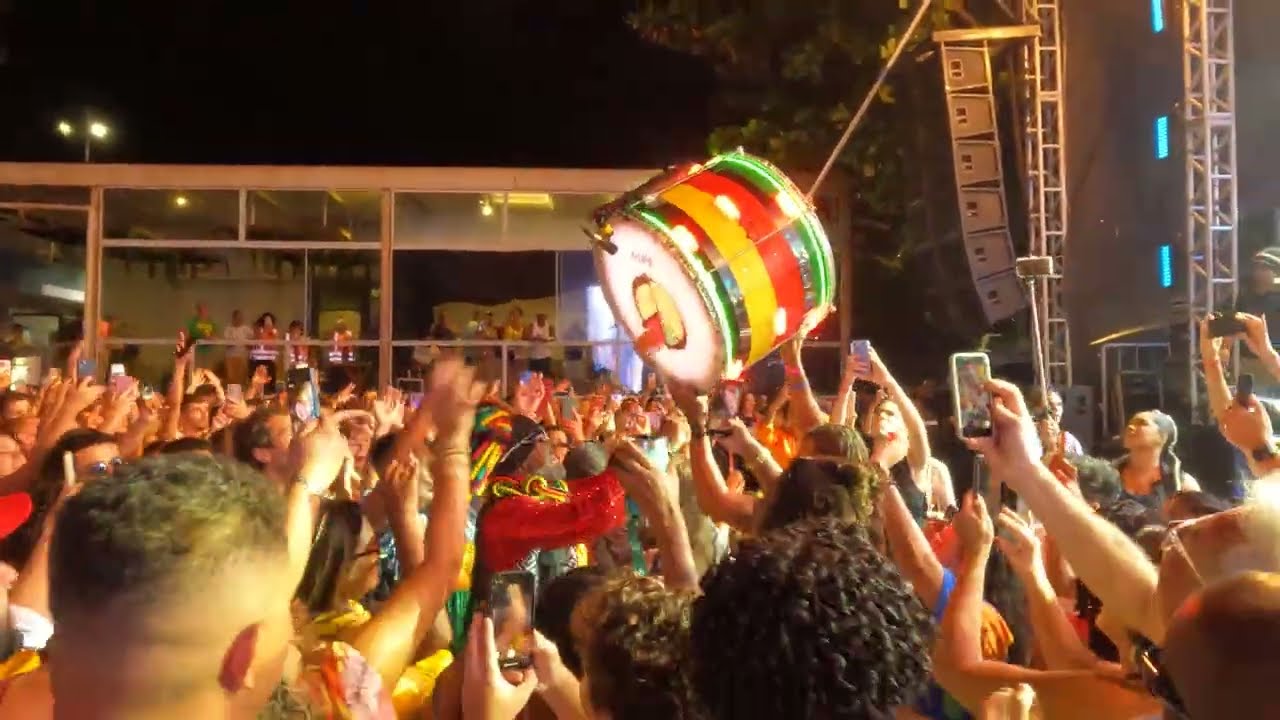 Olodum - músicas na descrição - Baile Voador - Oásis Beach Club - Vitória/ES - 13/04/2025