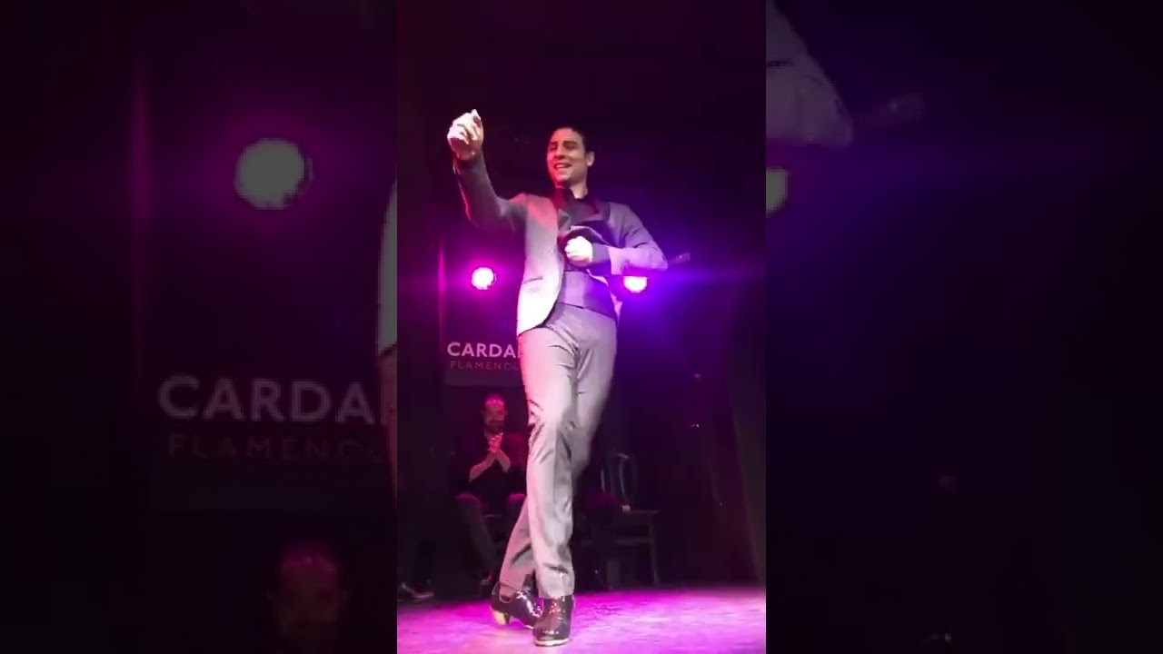 El yiyo pata por buler&iacute;as