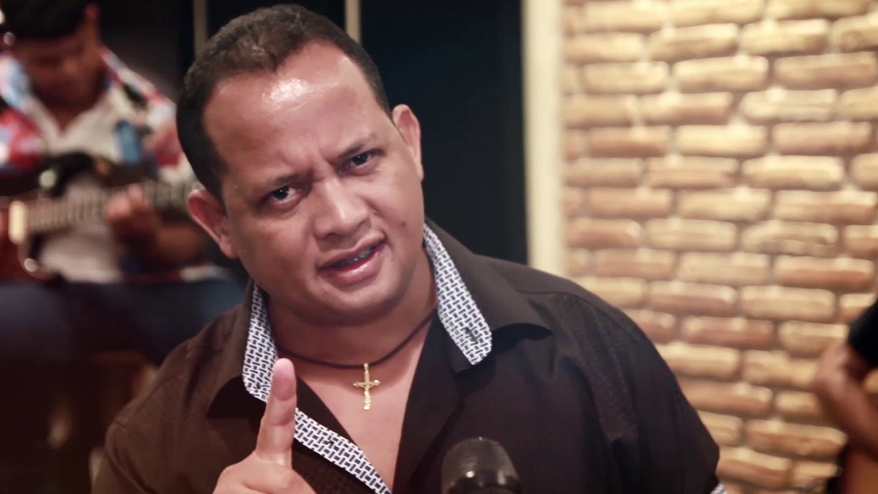 LUCIANINHO DOS TECLADOS..PERDOA SE EU ERREI..composição deverson e lucianinho.. FR FILMES   FULL HD