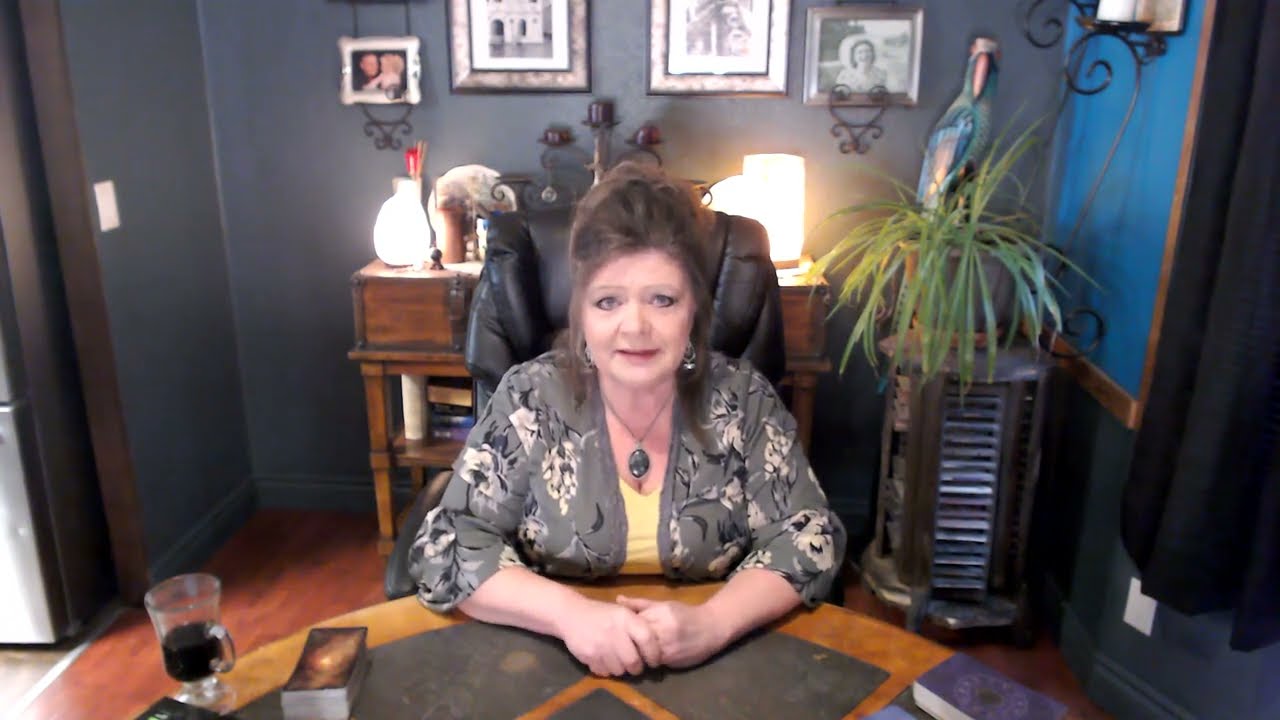 GEMINI MAR 29 MASCULINE IS DEMANDING THE TRUTH FROM THIS KARMIC! DEER IN THE HEADLIGHTS!