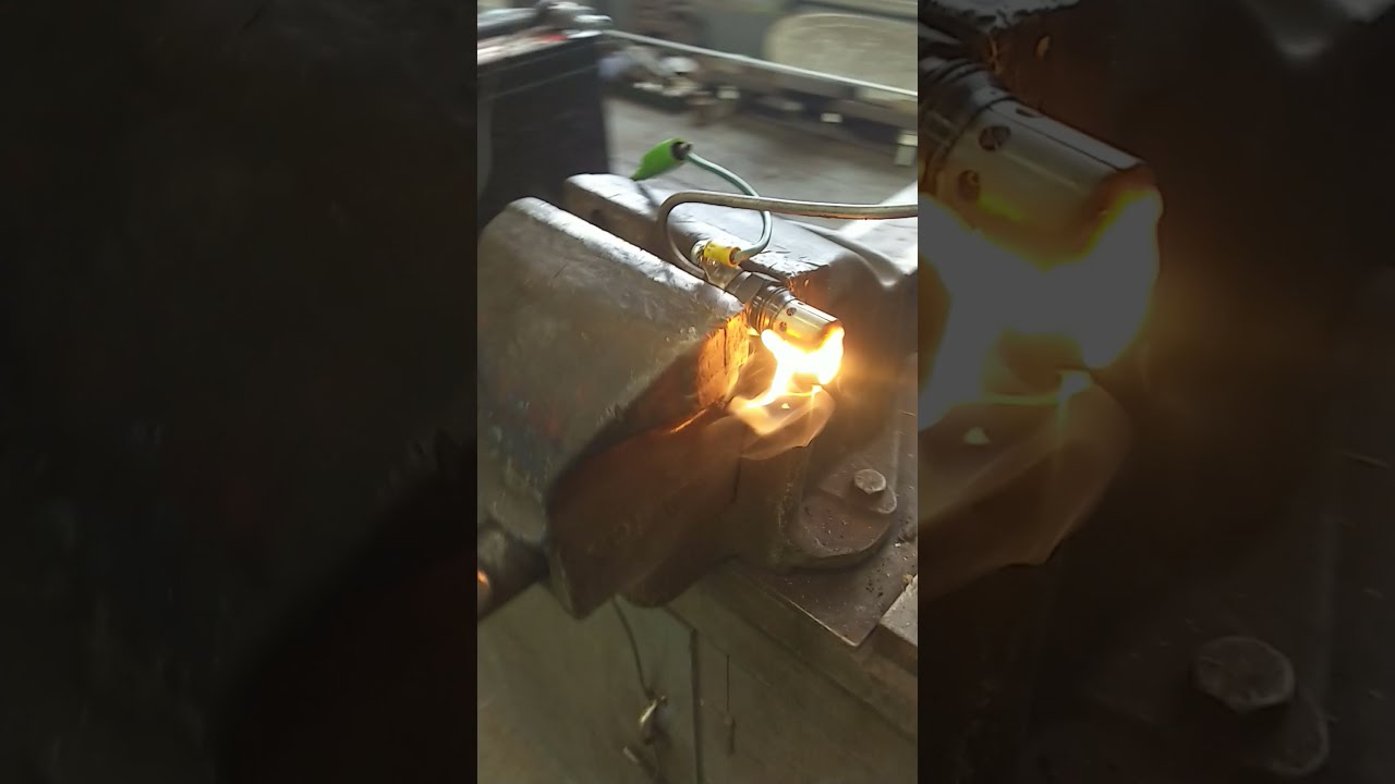 Демонстрация подогревателя впускного коллектора «Thermostart»