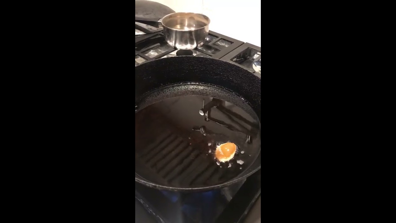 Poofin up some gol gappai *a medium amount of sizzliness*