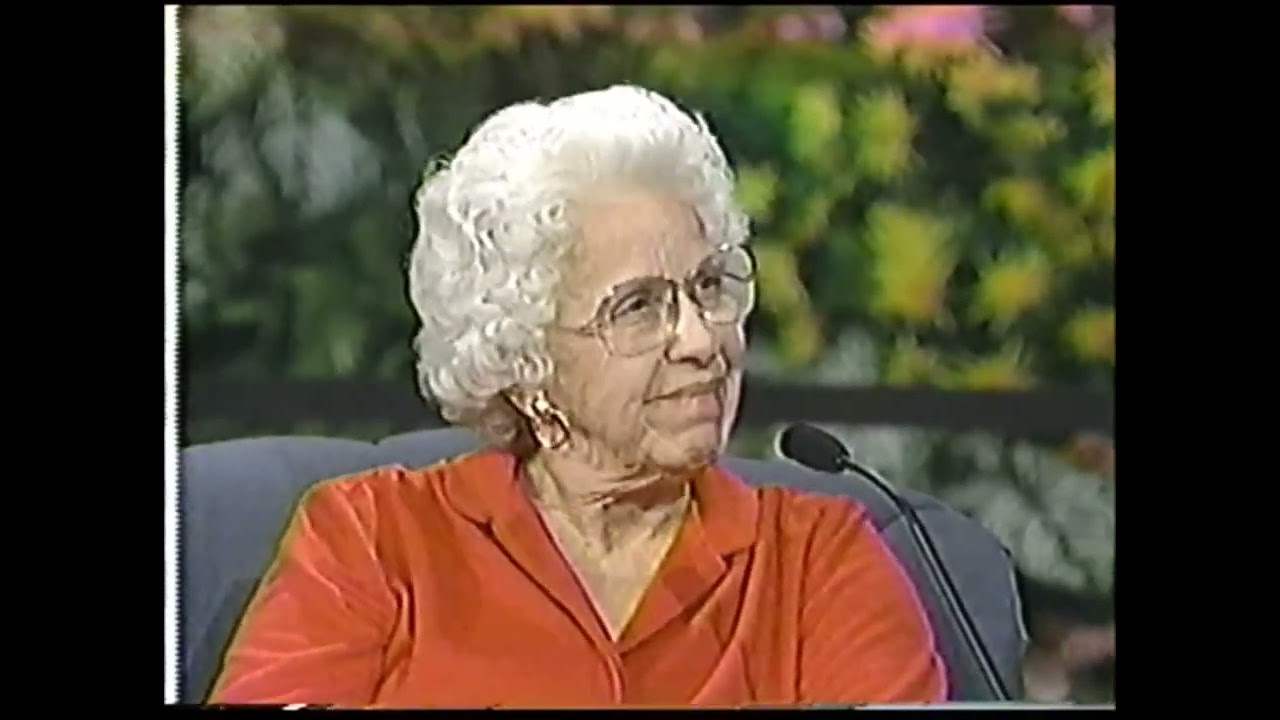 Hilda Hensley on  Nashville Now  (April 11, 1990) [TV]