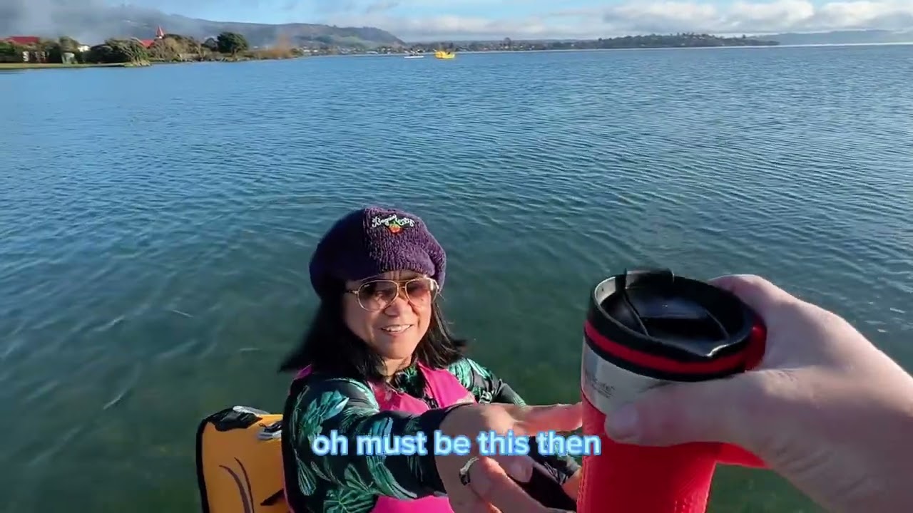 Kayaking at Lake Rotorua #newzealand  #rotorua #kayaking #lakerotorua #campervan #motorhoming
