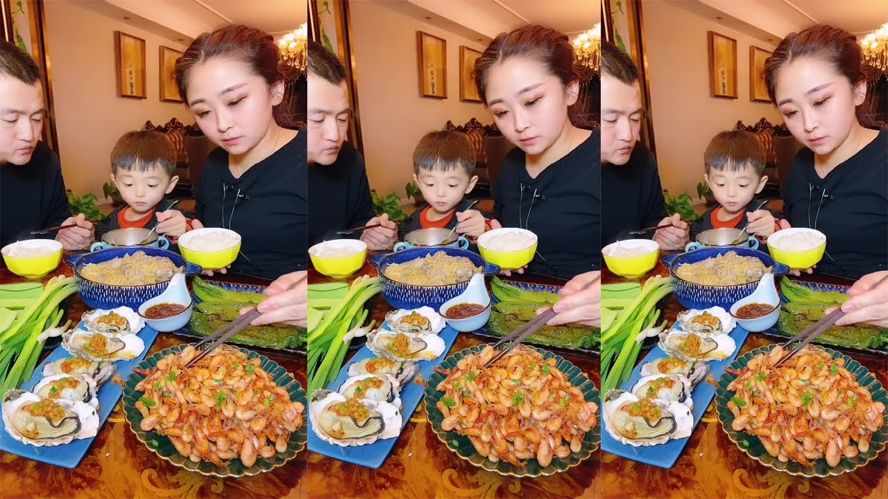 Eating Chinese Family Food /Chinese Bun Recipe/ Whole Chicken Recipe / Oysters /Pork Belly Recipe /
