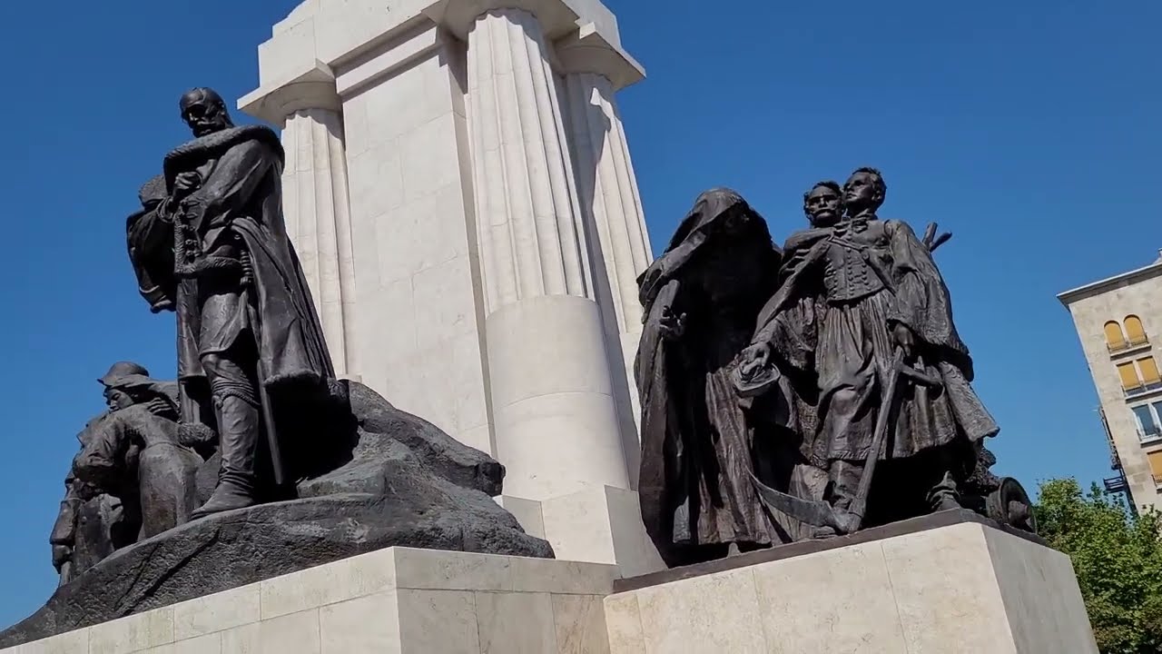 Parliament house in Budapest مبنى البرلمان فى بودابست عاصمة المجر