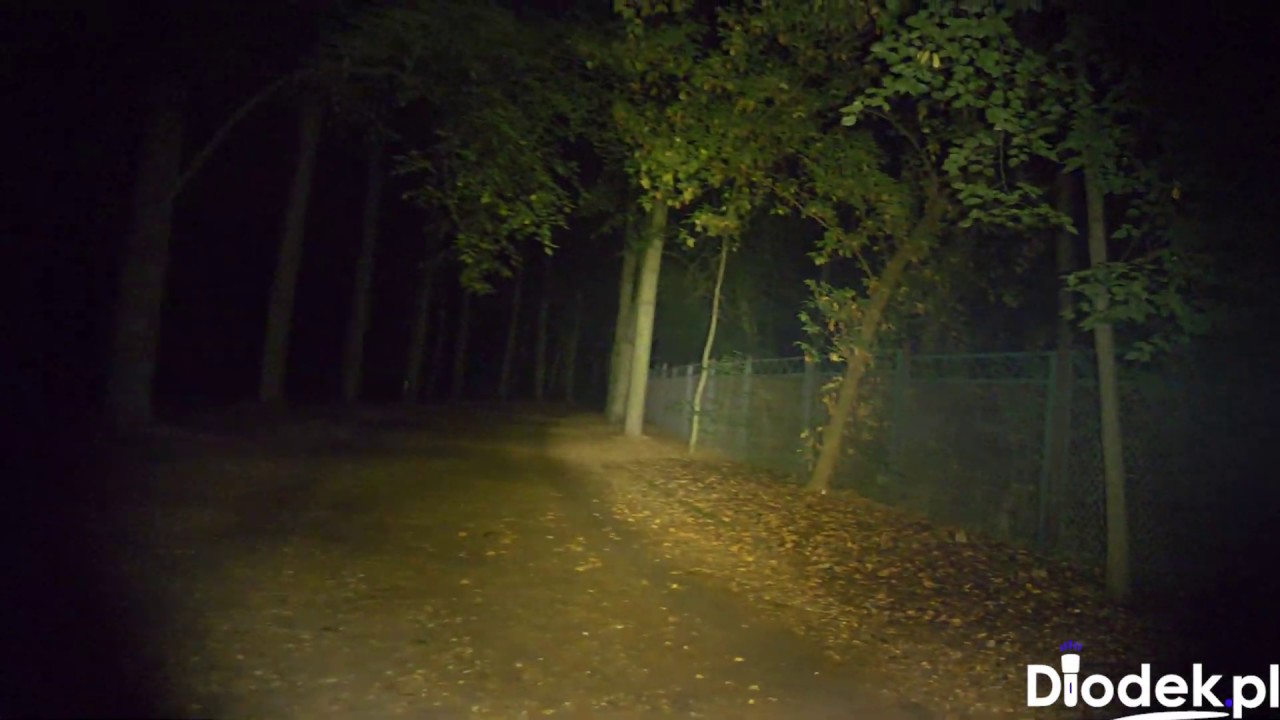 Szybki test w terenie latarki Convoy M3 (4K) [Convoy M3 short review]