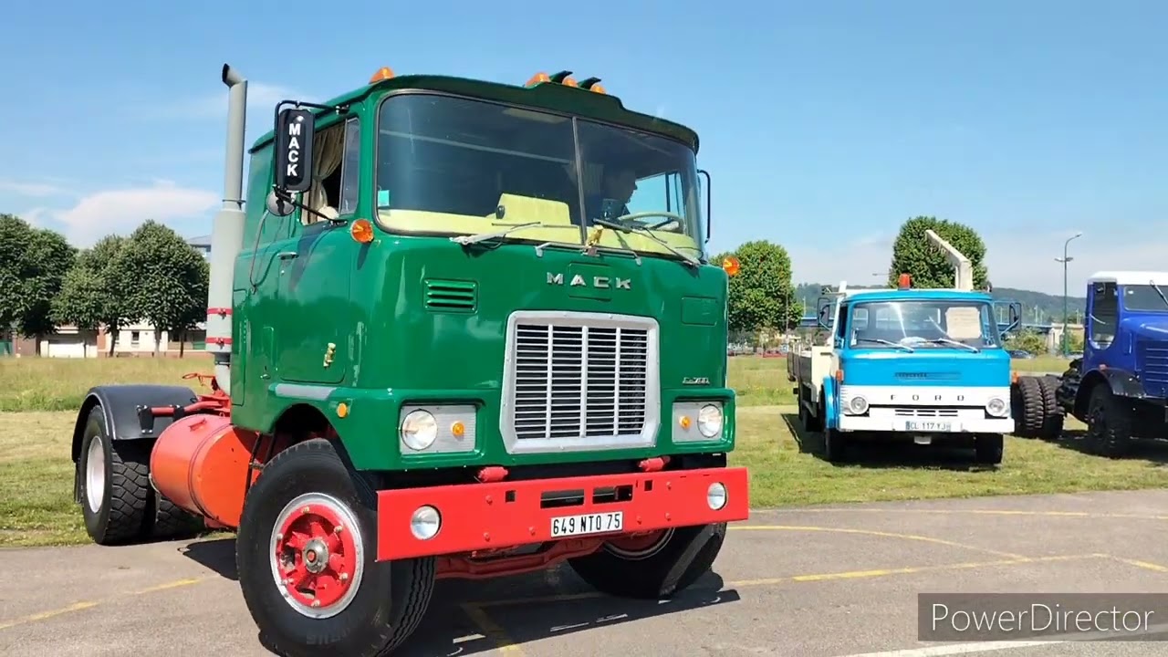 Mack F 700