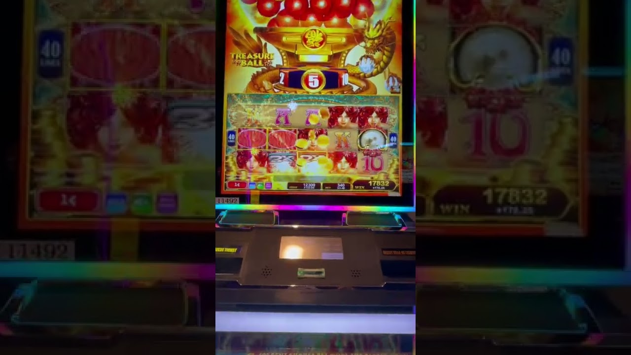 Treasure Ball slot machine!