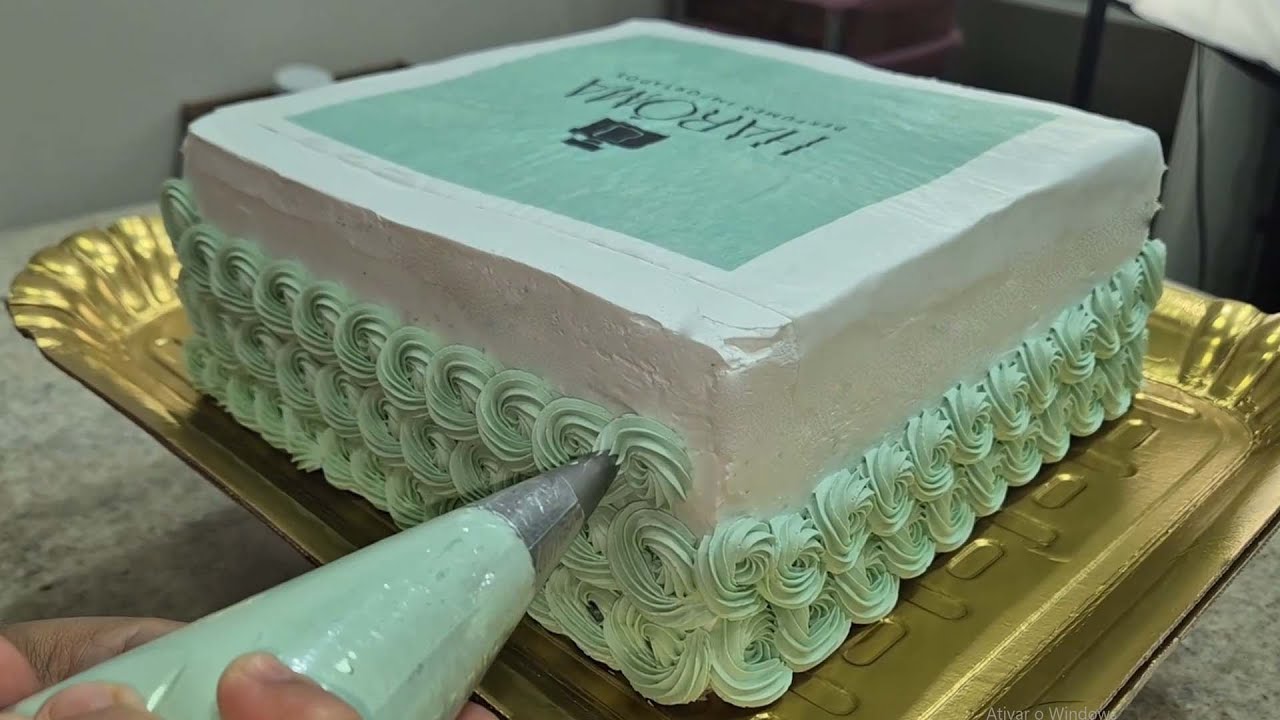 TÉCNICA DE DECORAÇÃO COM TRABALHO EM BICOS @PARIS CAKE DESIGNER