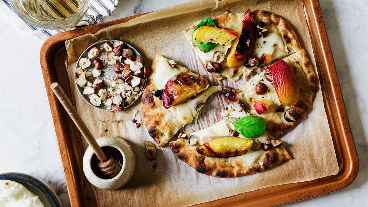 Grilled Peach and Mozzarella Flatbread Recipe