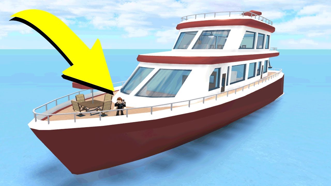BUYING NEW LUXURY YACHT! (Robloxian High School)