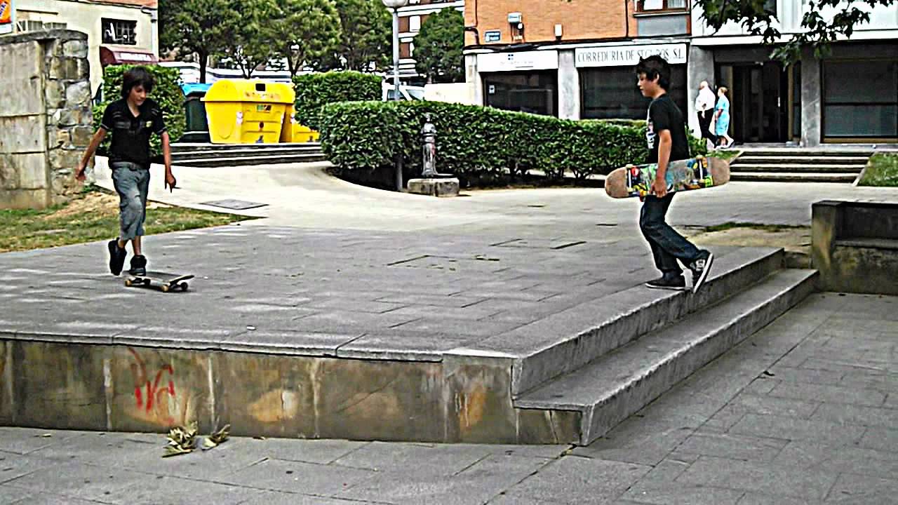 Derio skate video 2012