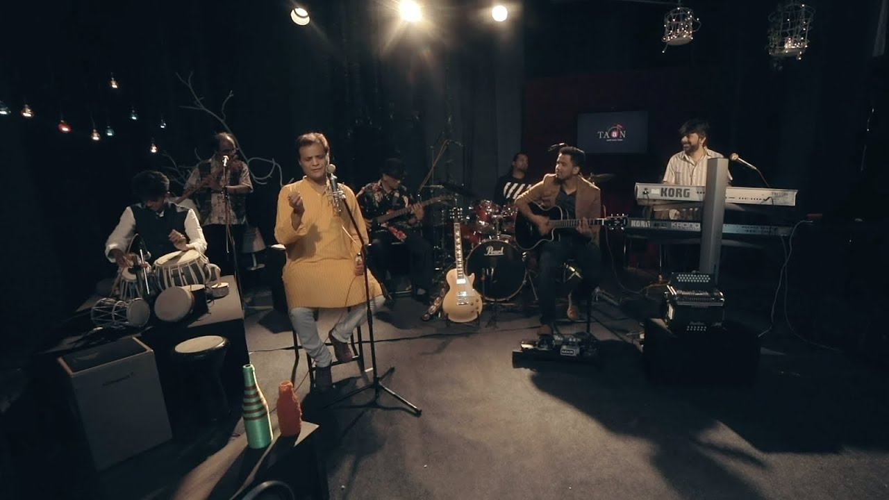 Eastern Dusk - Rushi Vakil Ft Taan | Indian Fusion | Aniket Khandekar