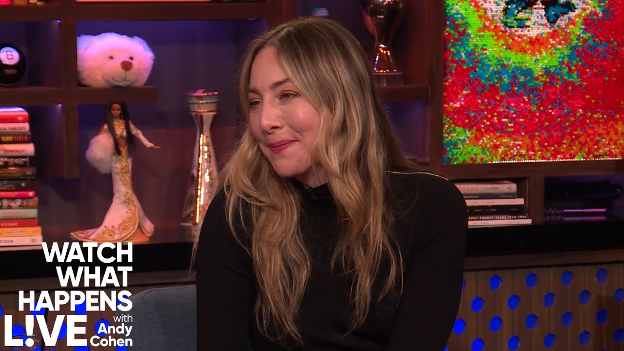 Who Was the Last Person Este Haim Texted? | WWHL