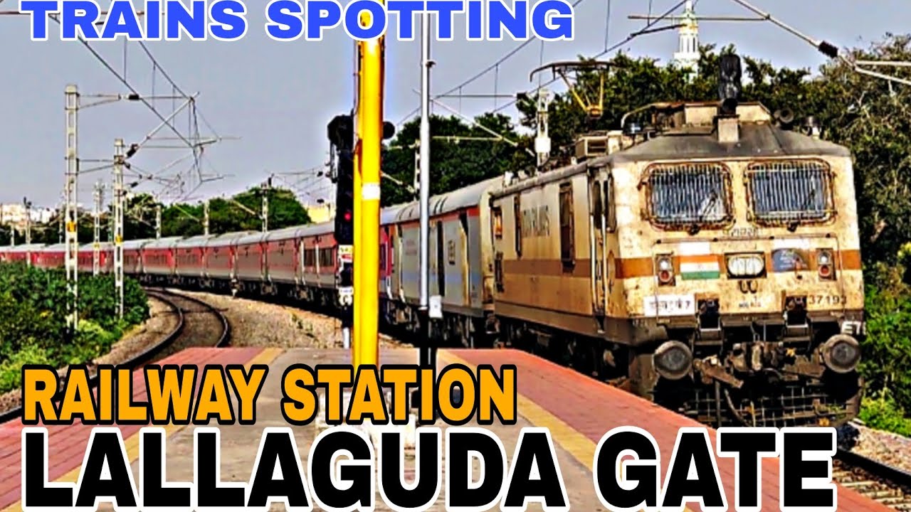 [8-1] Trains spotting at Lallaguda Gate Station | Devagiri Express | Indian Railways | SCR