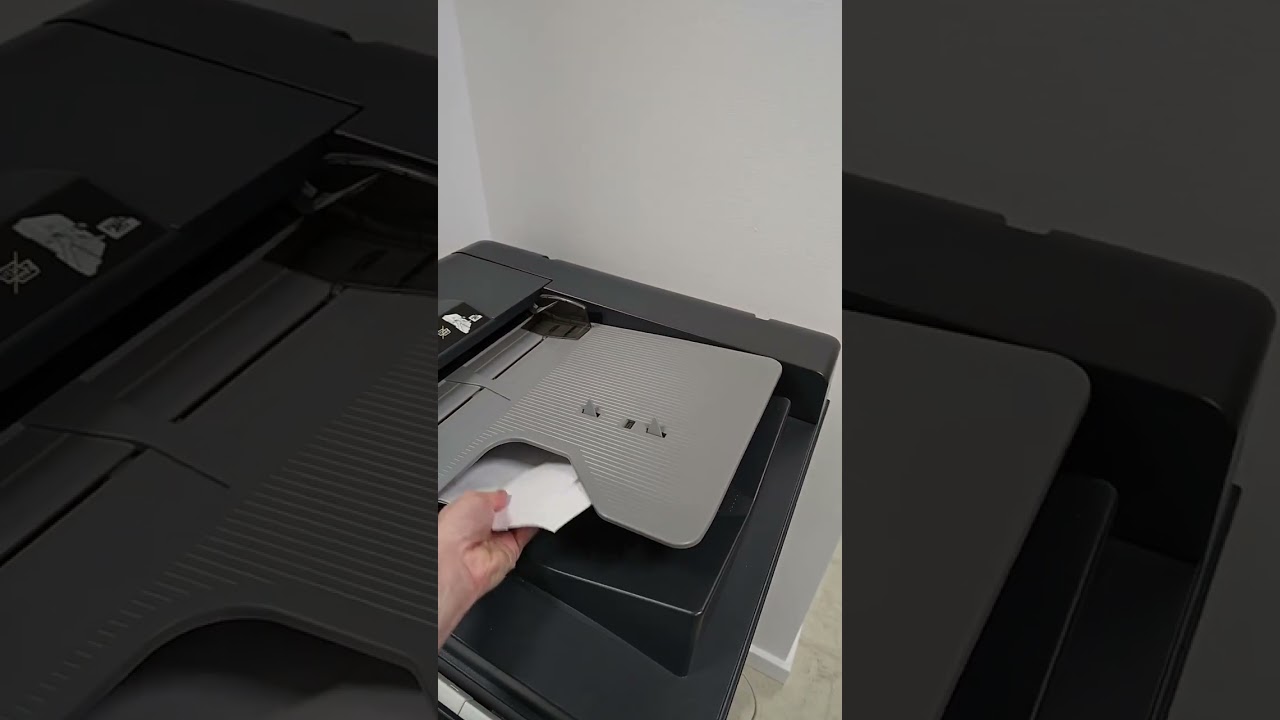 Hartie prinsa in DADF Konica Minolta C300i