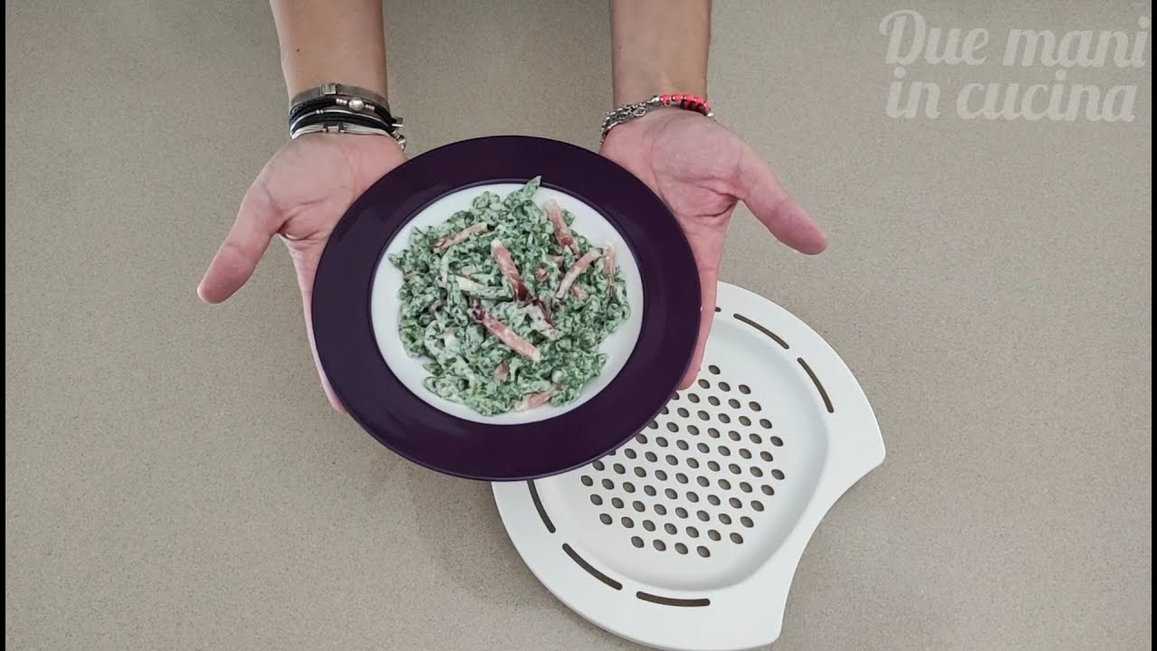 Spatzle (tirolesi) spinaci,speck,panna con Gratella Fantasia / Dispozitiv Galuste Rotund Tupperware