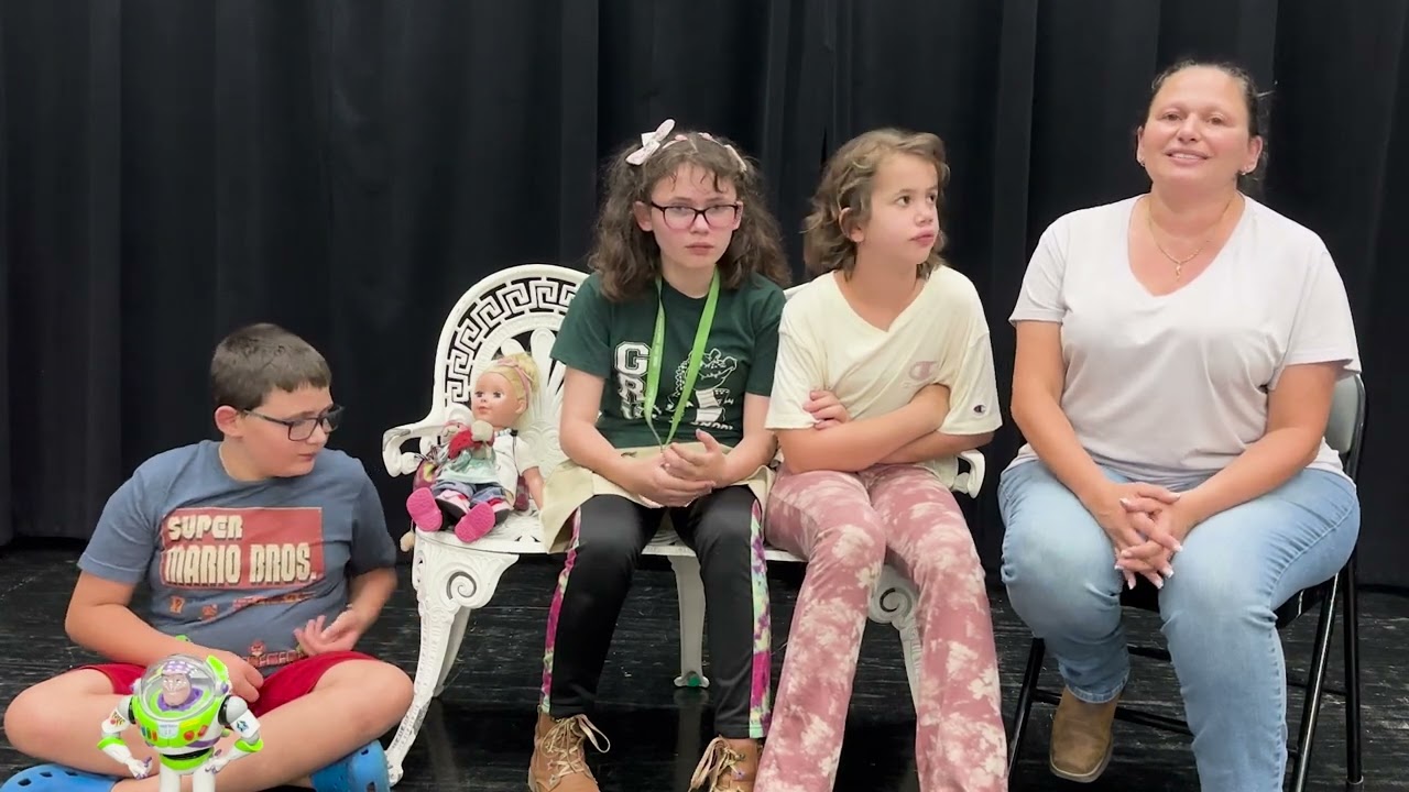 Cecil E. Gray Middle School Theatre Program