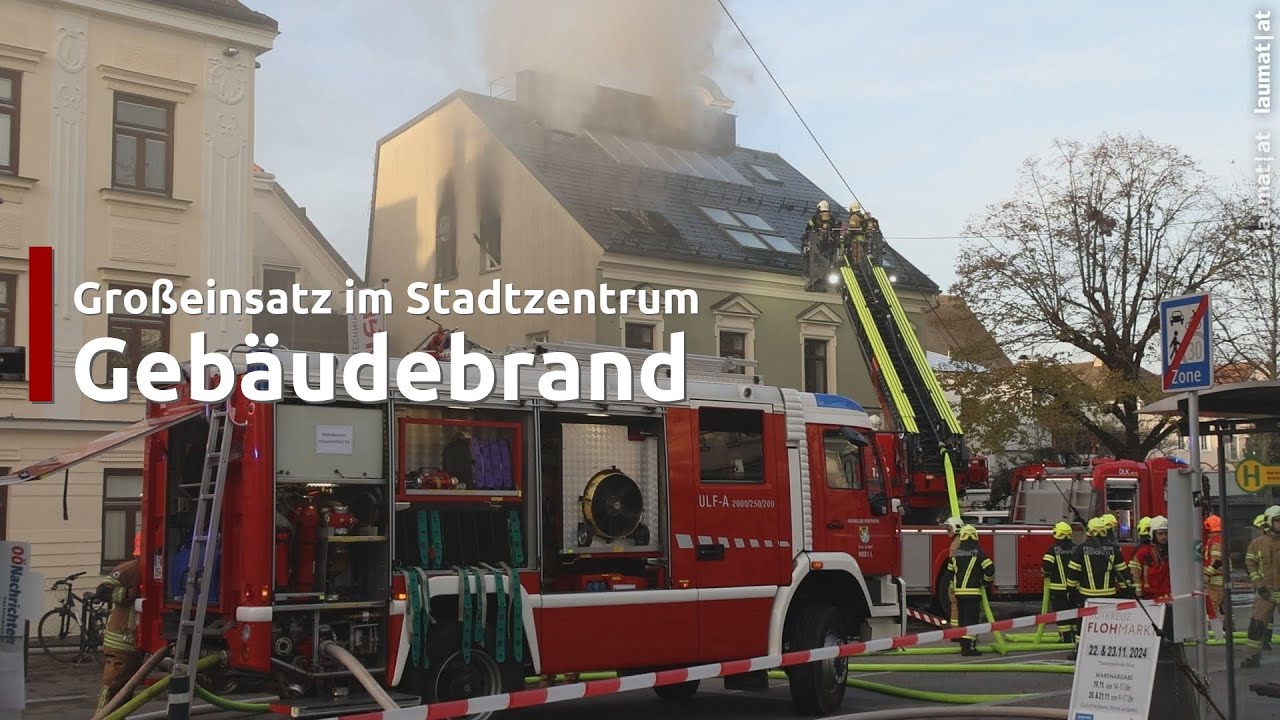 Großeinsatz für die Feuerwehr bei Gebäudebrand in Ried im Innkreis