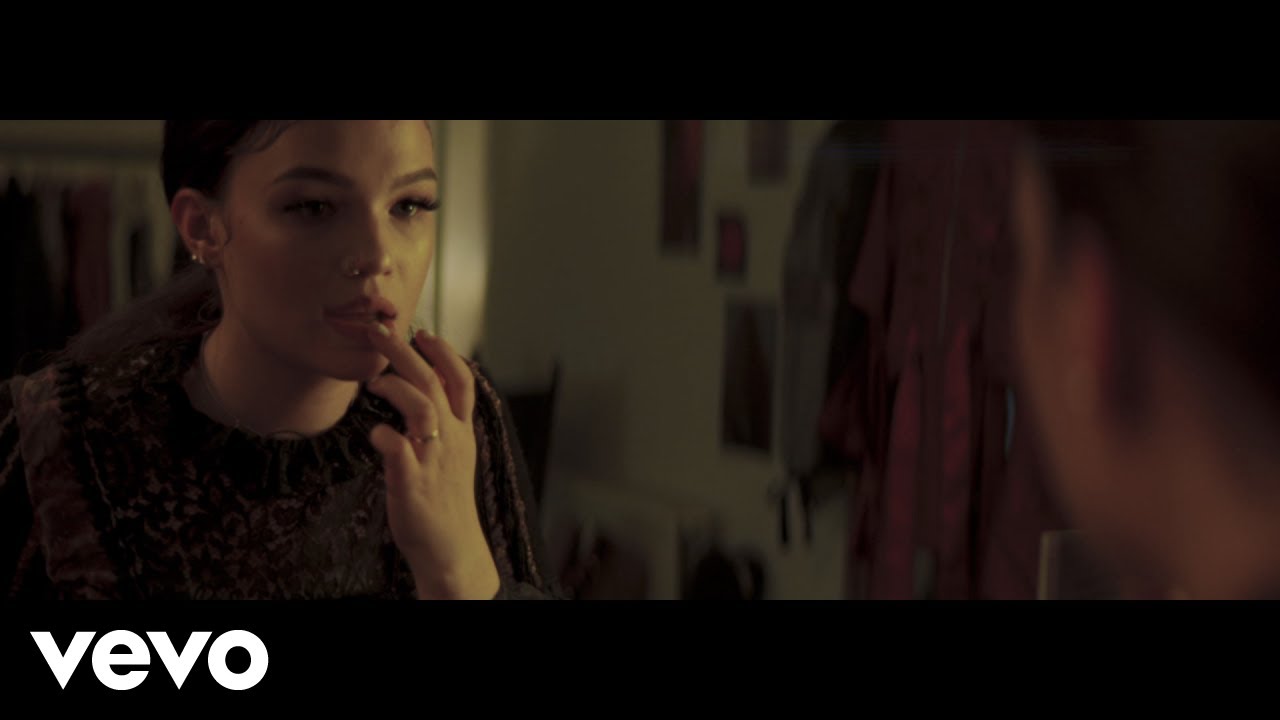 Lola Young - 3rd of Jan (Official Video)