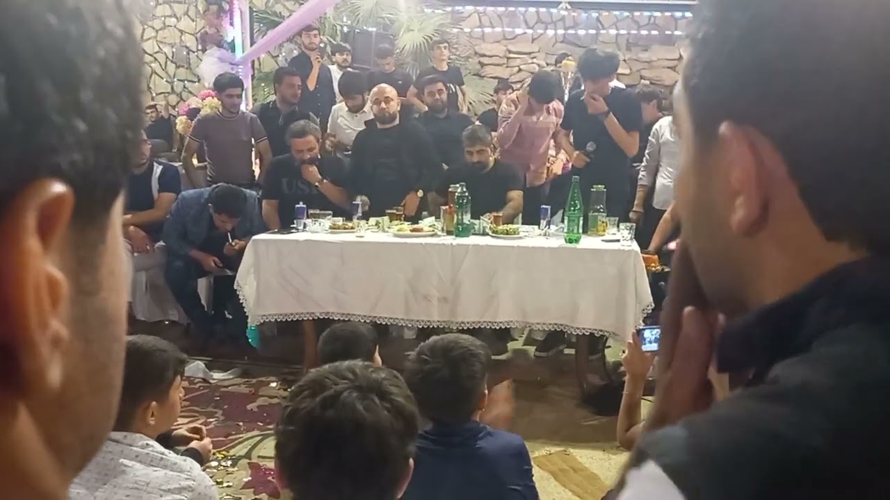 baleli trend qafiye oyun cixardir yene bu mastagali şair