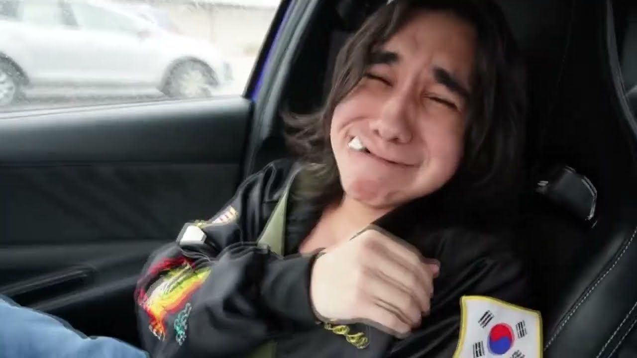 Larry's missing teeth!