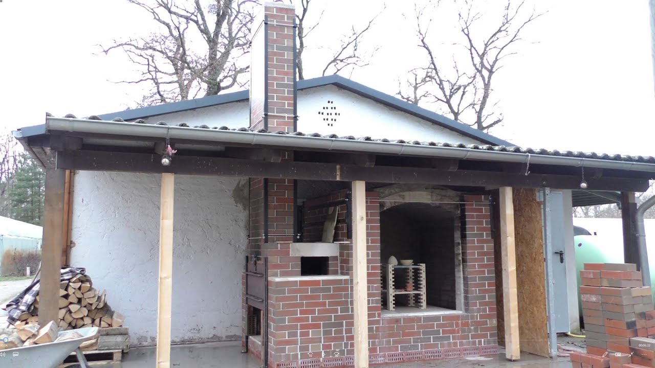 Construction of a wood fired ceramic kiln - Part 1