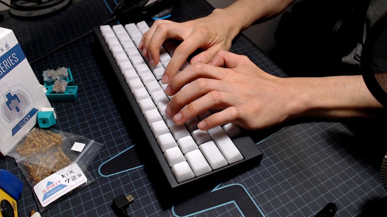 Topre Keycap Comparison: PBT vs. POM vs. ABS