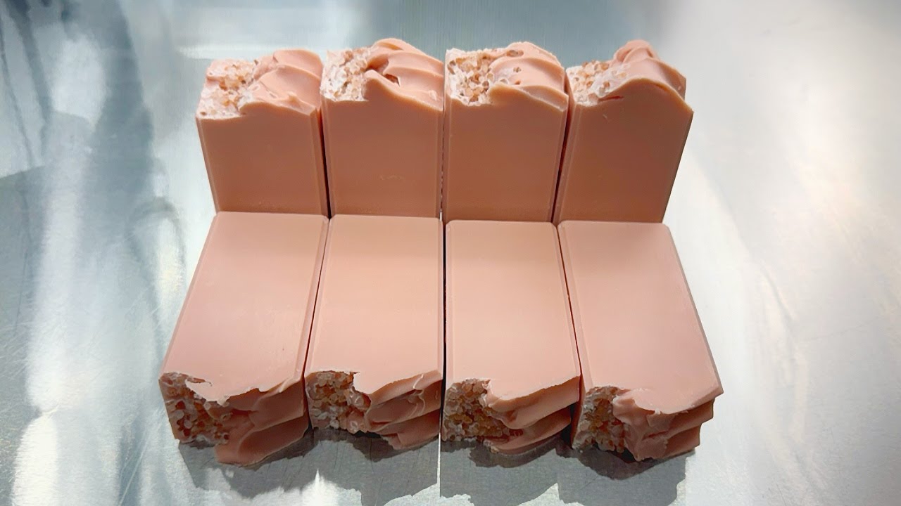 Making Calamine Cold Process Soap