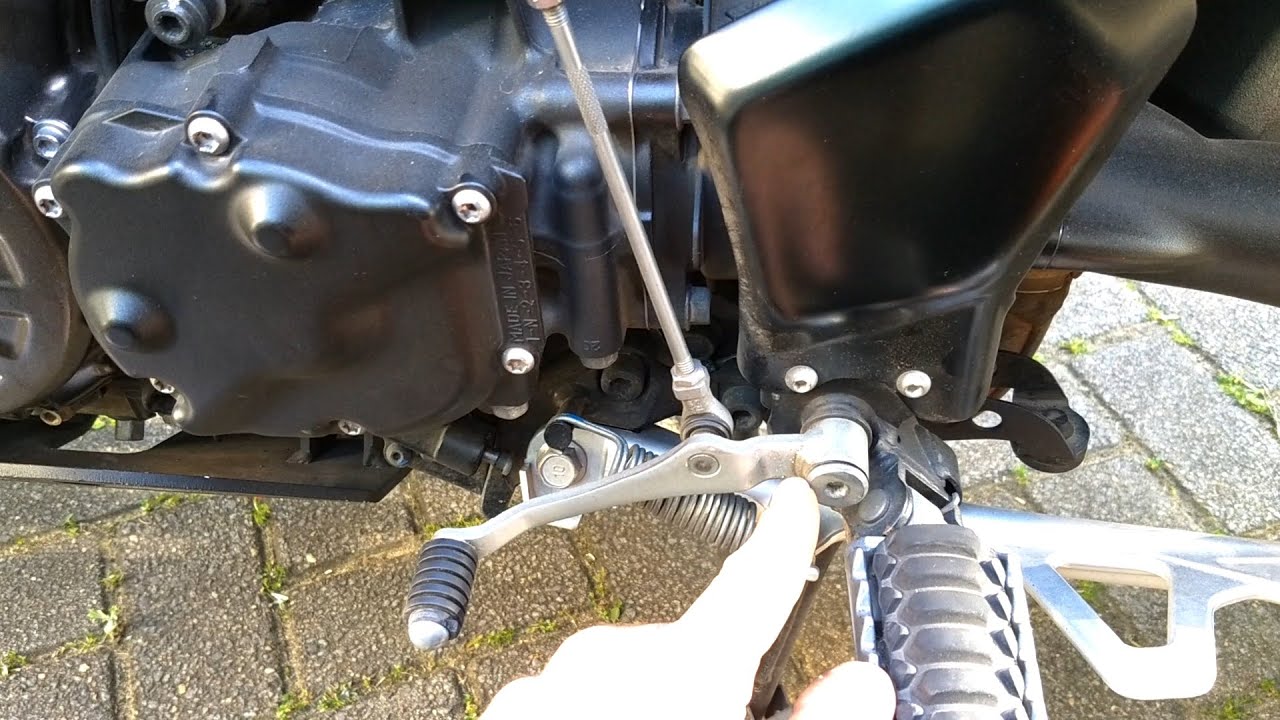 Lubrificação do Pedal Cambio da Super Ténéré 1200 / XJ6